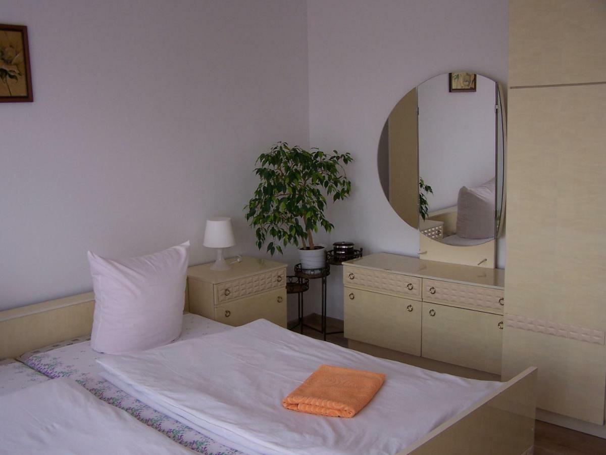 Agrohotelik-Gospodarstwo Agroturystyczne Mrągowo Esterno foto