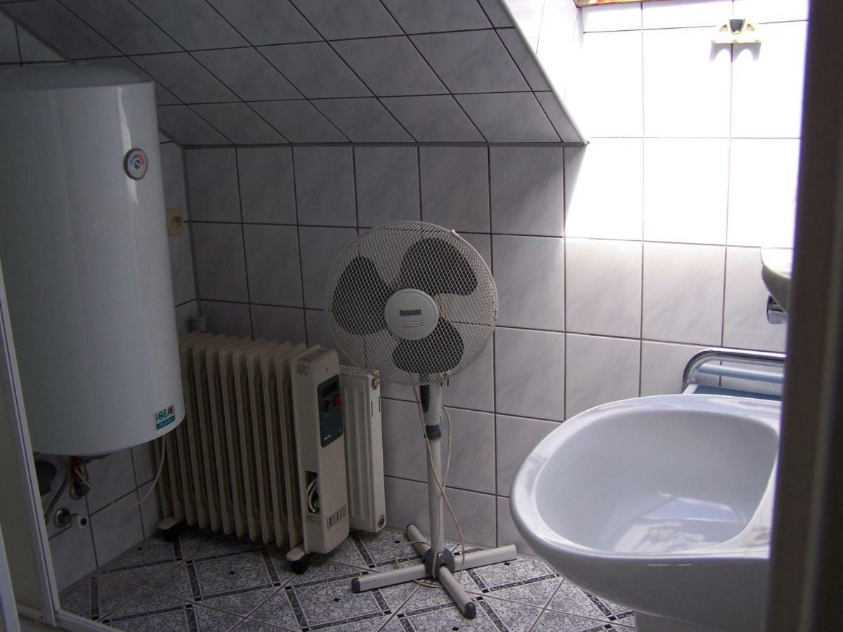 Agrohotelik-Gospodarstwo Agroturystyczne Mrągowo Esterno foto