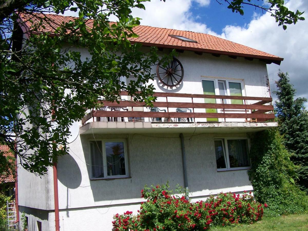 Agrohotelik-Gospodarstwo Agroturystyczne Mrągowo Esterno foto