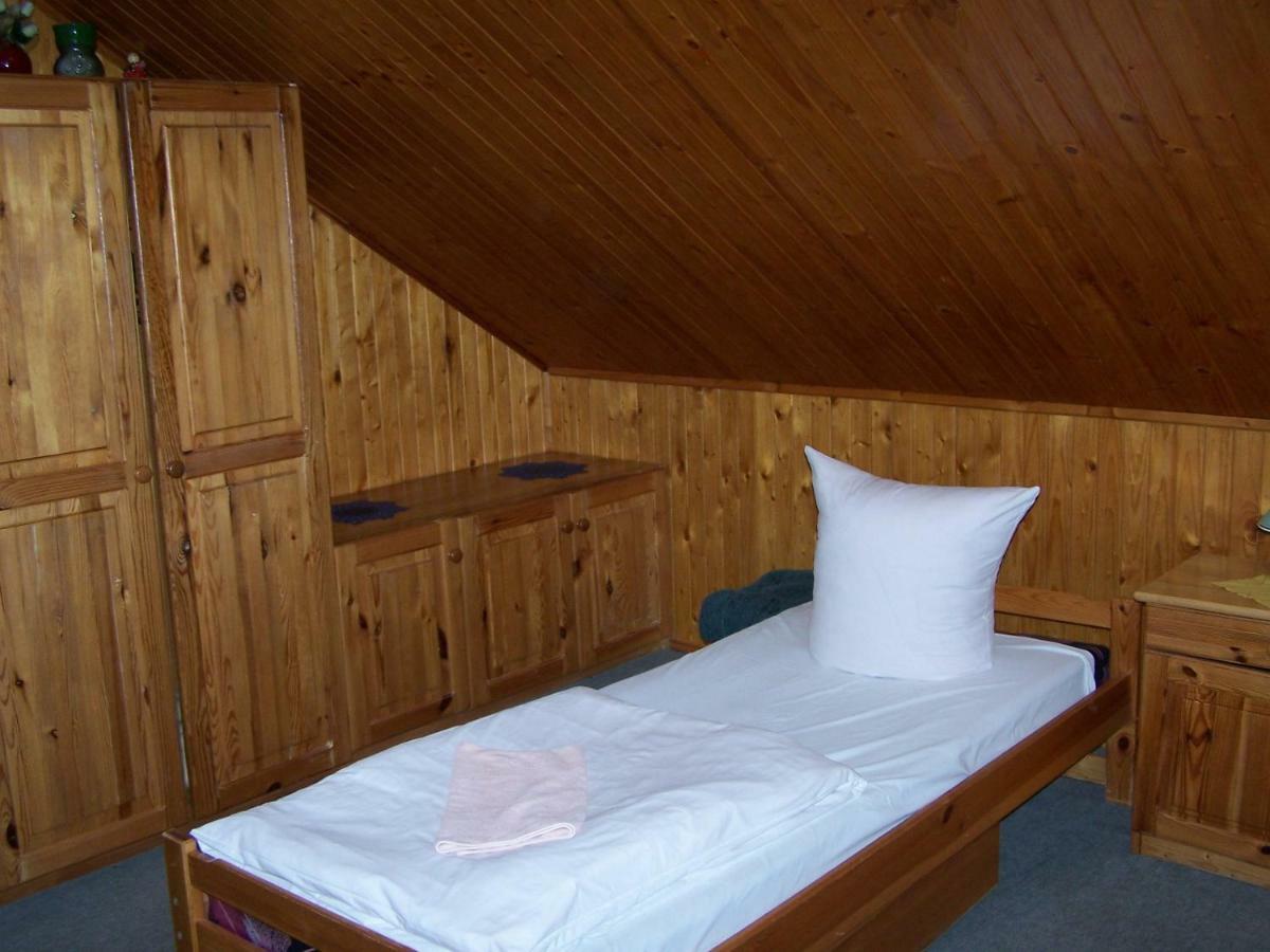 Agrohotelik-Gospodarstwo Agroturystyczne Mrągowo Esterno foto